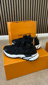 Louis Vuitton Tactic Runners Black / White