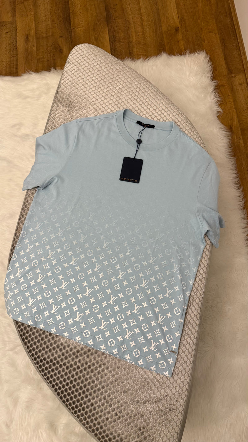 Louis Vuitton Gradient Tee Baby Blue