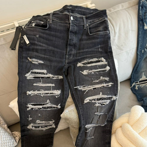 Amiri Thrasher Jeans